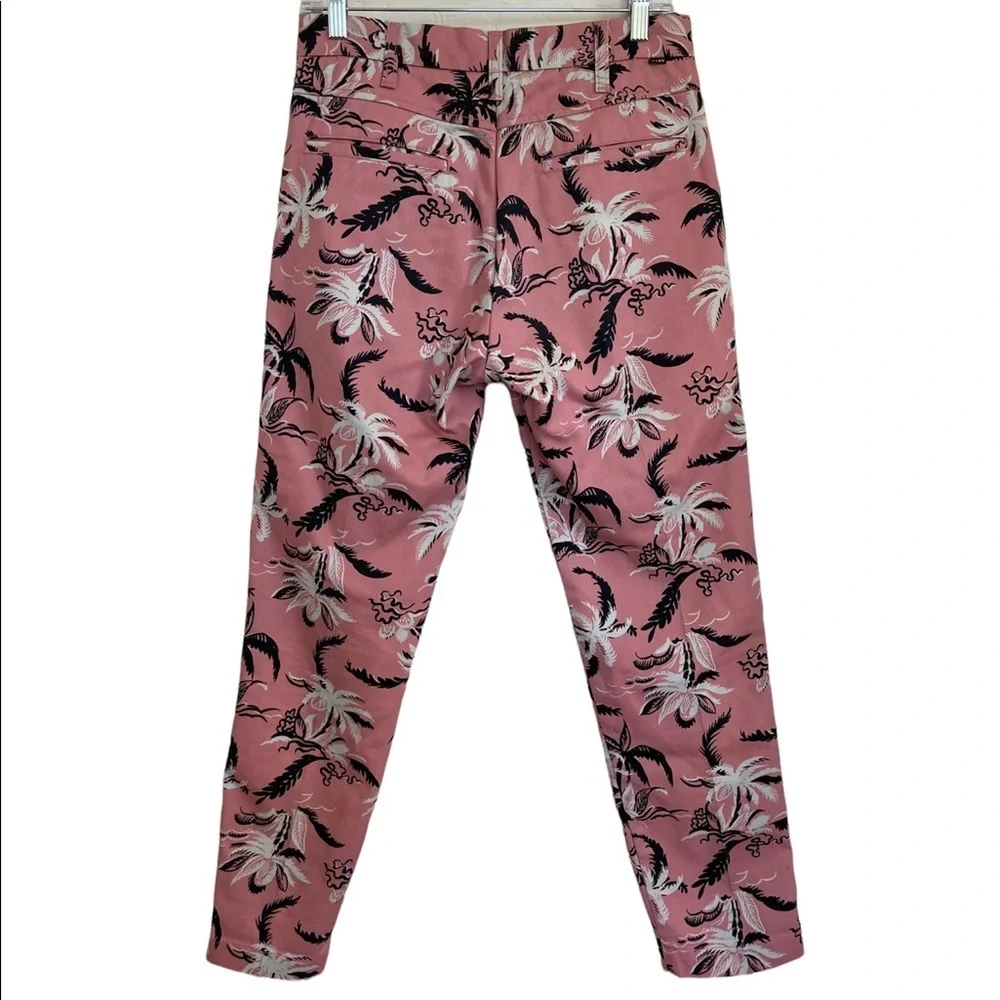 Levi’s Hawaiian Print Tapered Jeans